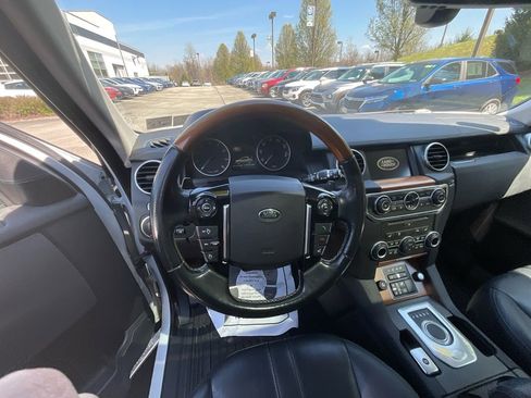 Used 2015 Land Rover LR4 HSE AWD/4WD image 15