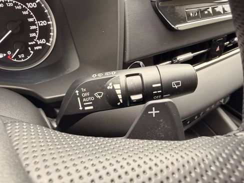 Used 2022 Mitsubishi Outlander SEL AWD/4WD image 18