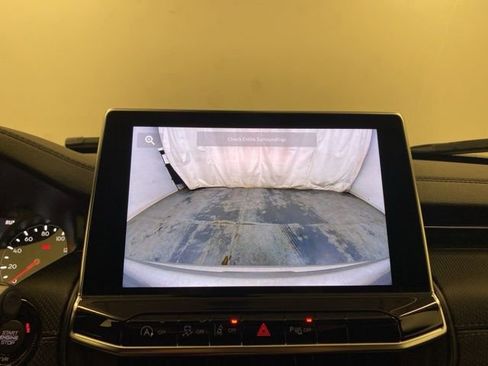 New 2026 Jeep Compass Limited image 12