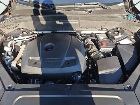 Used 2022 Volvo XC90 T6 Inscription w/ Advanced Package image 39