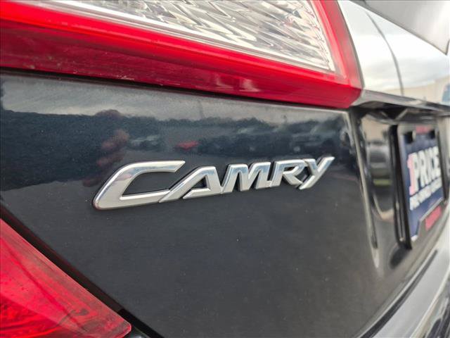 Used 2014 Toyota Camry XLE w/ Leather Package FWD image 26