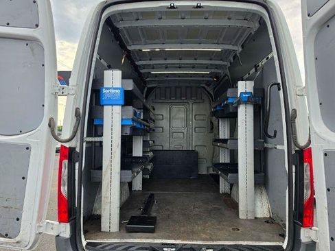 Used 2021 Mercedes-Benz Sprinter 2500 image 28