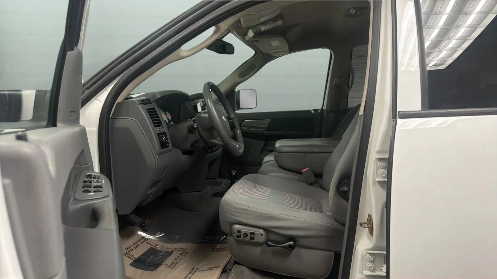 Used 2007 Dodge Ram 2500 Truck SLT AWD/4WD image 19