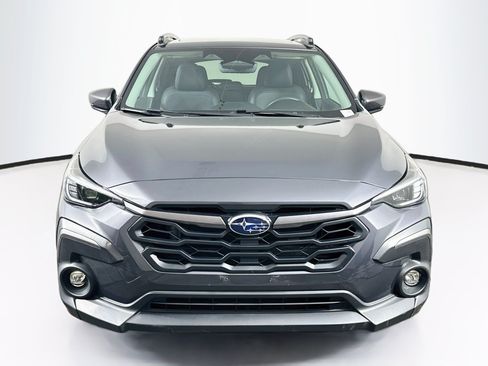 Used 2024 Subaru Crosstrek 2.5i Limited AWD/4WD image 2