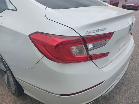 Used 2020 Honda Accord Touring image 35