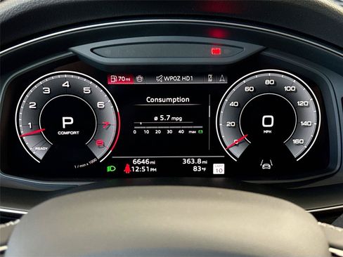 Certified 2025 Audi Q7 3.0T Premium Plus AWD/4WD image 12