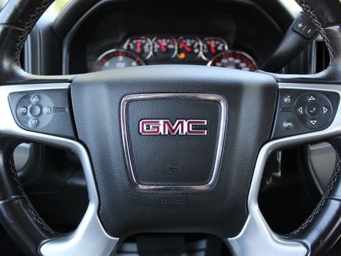 Used 2015 GMC Sierra 2500 SLE AWD/4WD image 7