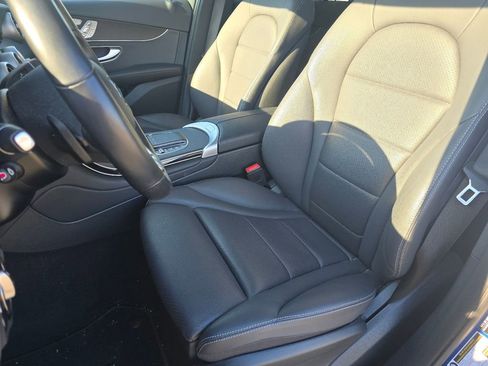 Certified 2022 Mercedes-Benz GLC 300 4MATIC image 26