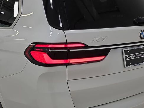 Certified 2025 BMW X7 xDrive40i image 31