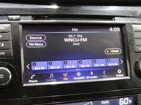Used 2020 Nissan Rogue SL FWD image 37