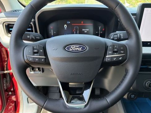 Certified 2025 Ford Maverick XLT w/ XLT Luxury Package AWD/4WD image 14