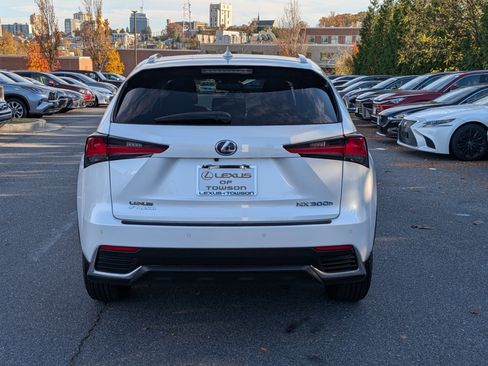 Used 2018 Lexus NX 300h AWD image 4