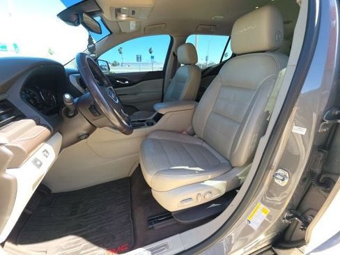 Used 2019 GMC Acadia Denali w/ Technology Package image 14