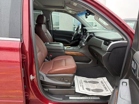 Used 2019 Chevrolet Tahoe Premier w/ Premier Plus Edition AWD/4WD image 30