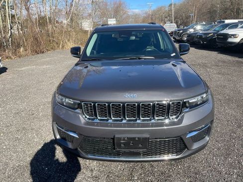 Used 2024 Jeep Grand Cherokee Limited 4xe AWD/4WD image 3
