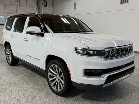 Used 2022 Jeep Grand Wagoneer Series II w/ Convenience Group III AWD/4WD image 6
