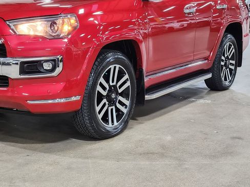 Used 2022 Toyota 4Runner Limited AWD/4WD image 17