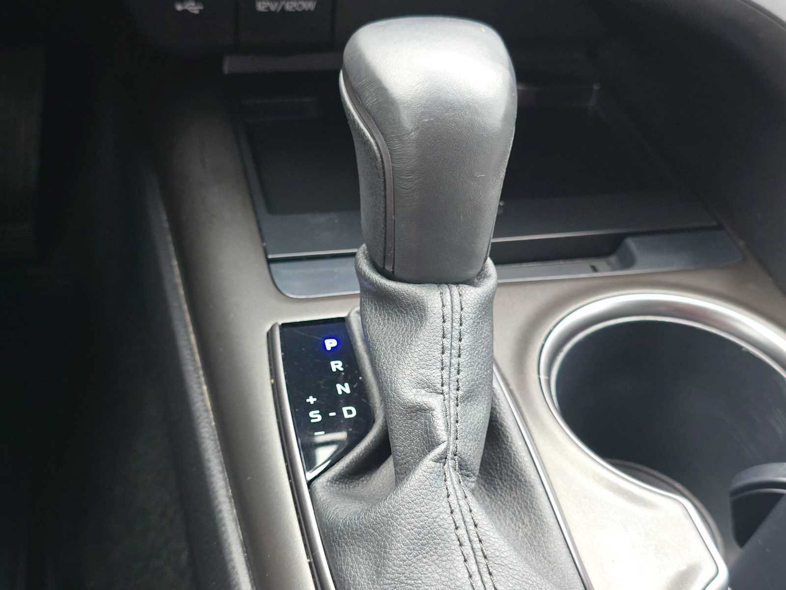 Used 2022 Toyota Camry XSE AWD/4WD image 29