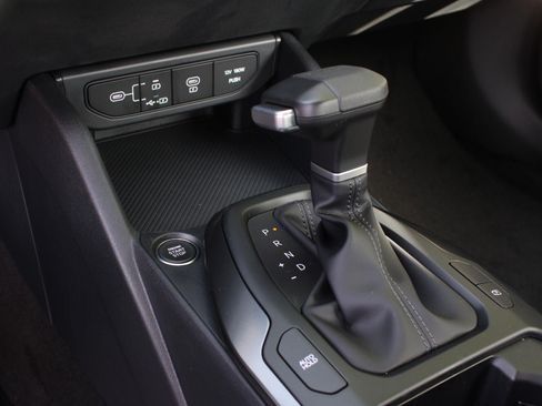 New 2026 Kia K4 FWD image 13