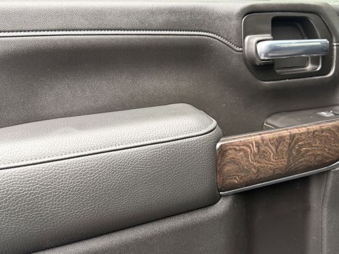 Used 2020 GMC Sierra 2500 Denali w/ Denali Ultimate Package image 27