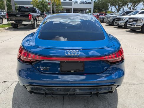 Used 2023 Audi e-tron GT Premium Plus AWD/4WD image 5