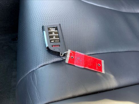 Certified 2026 Acura MDX FWD w/ Technology Package image 12