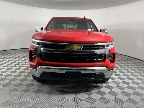 Used 2025 Chevrolet Silverado 1500 LT w/ Safety Package image 10