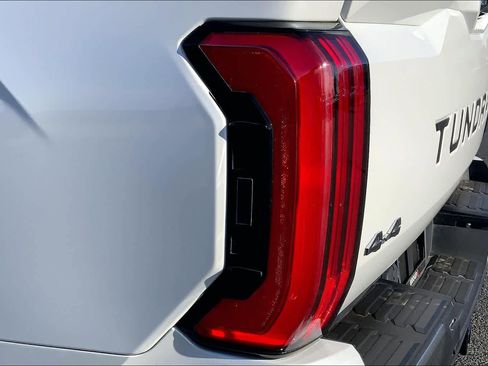 Used 2023 Toyota Tundra Capstone AWD/4WD image 29