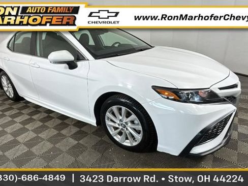 Used 2024 Toyota Camry SE FWD image 1