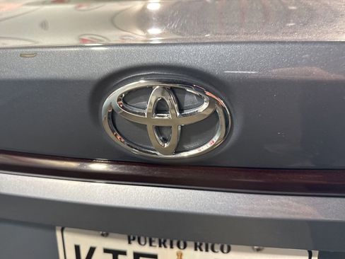 Used 2024 Toyota Corolla LE FWD image 19
