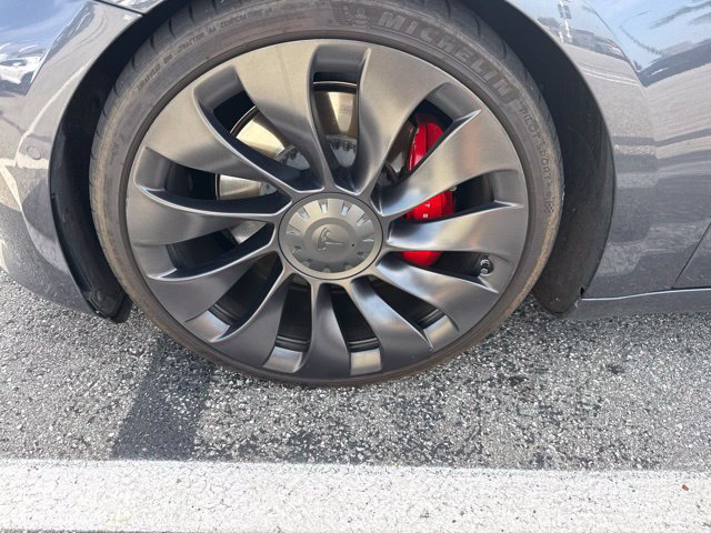 Used 2022 Tesla Model 3 Performance AWD/4WD image 3