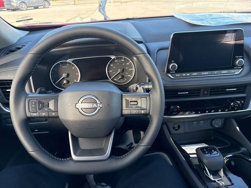 New 2026 Nissan Rogue SV w/ Cold Weather Package AWD/4WD image 17
