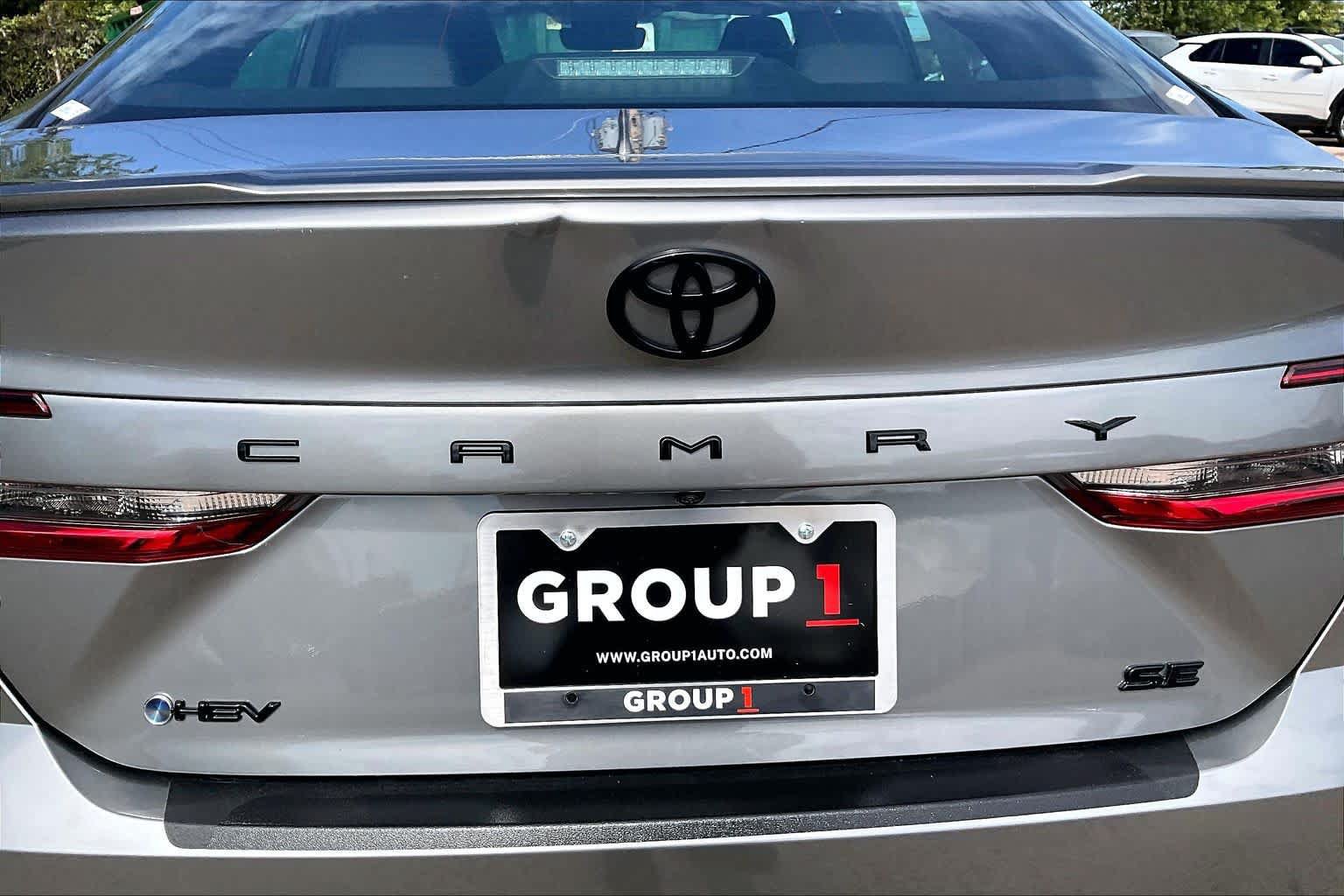 Used 2026 Toyota Camry SE w/ Convenience Package FWD image 10