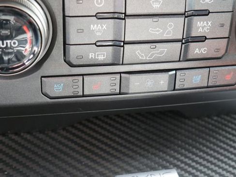 Used 2017 Ford F150 Raptor w/ Equipment Group 802A Luxury image 6