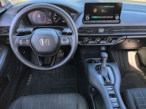 Used 2023 Honda HR-V LX image 23