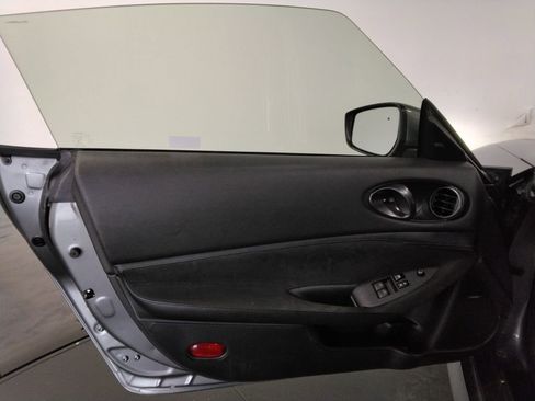 Used 2024 Nissan Z Performance w/ Floor Mat Package image 29