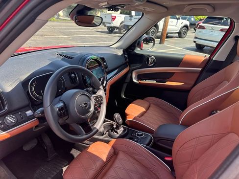 Used 2023 MINI Cooper Countryman S w/ Signature Upholstery Package AWD/4WD image 14