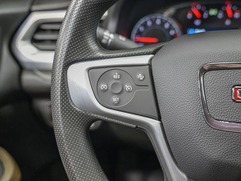 Used 2023 GMC Acadia SLE w/ Driver Convenience Package image 19