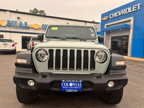Used 2023 Jeep Wrangler Unlimited Sport AWD/4WD image 15