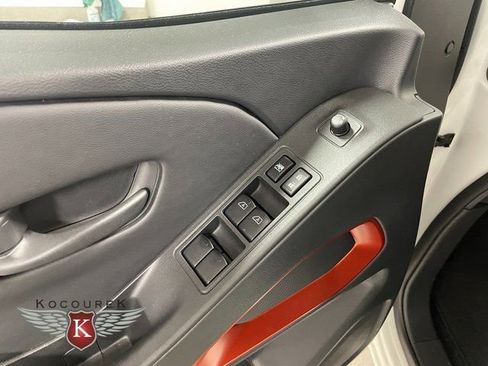 Used 2026 Nissan Frontier PRO-4X w/ Pro-4x Convenience Package AWD/4WD image 20