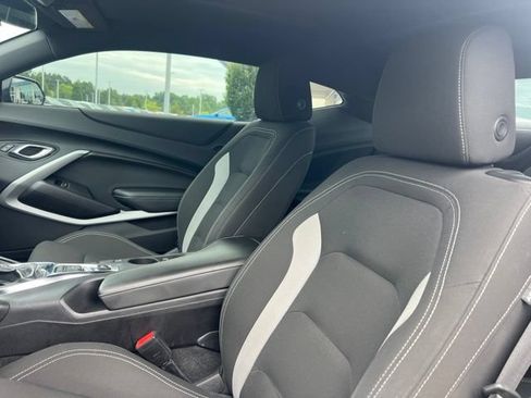 Used 2021 Chevrolet Camaro LT RWD image 14