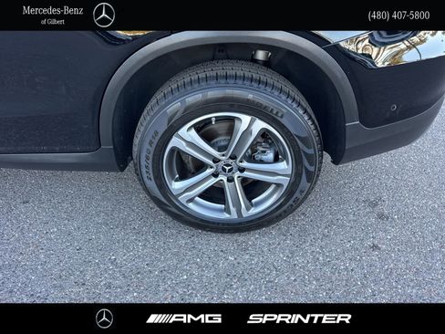 Certified 2022 Mercedes-Benz GLC 300 w/ Premium Package Lite image 8