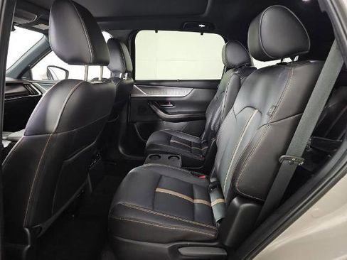 Used 2024 MAZDA CX-90 Plug-In Hybrid w/ Premium Plus AWD/4WD image 8
