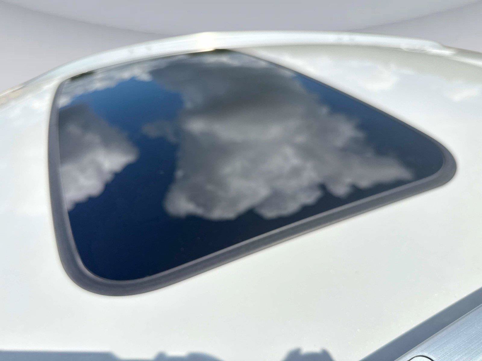 Certified 2021 Honda HR-V EX-L image 32