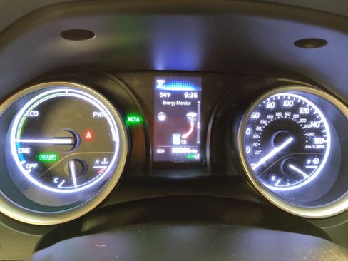 Used 2022 Toyota Camry LE w/ Audio Upgrade Package image 23