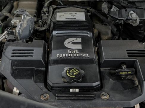 Used 2022 RAM 3500 Limited AWD/4WD image 60