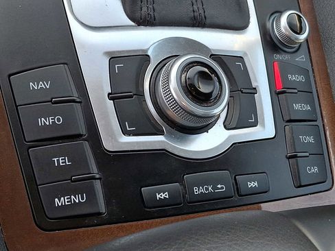 Used 2012 Audi Q7 3.0T Premium w/ Audi MMI Navigation Plus image 21