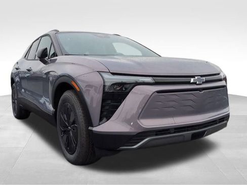 New 2026 Chevrolet Blazer EV LT AWD/4WD image 1