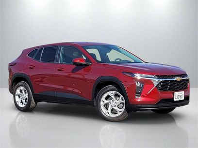 Used 2024 Chevrolet Trax LS w/ LS Convenience Package