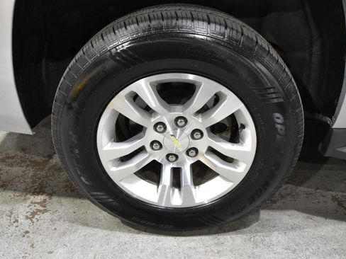 Used 2015 Chevrolet Suburban LT image 60